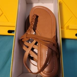 XAppeal sandals